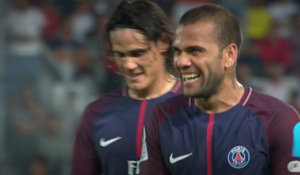 Cavani et Dani Alves