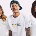 Neymar avec sa soeur et sa mere