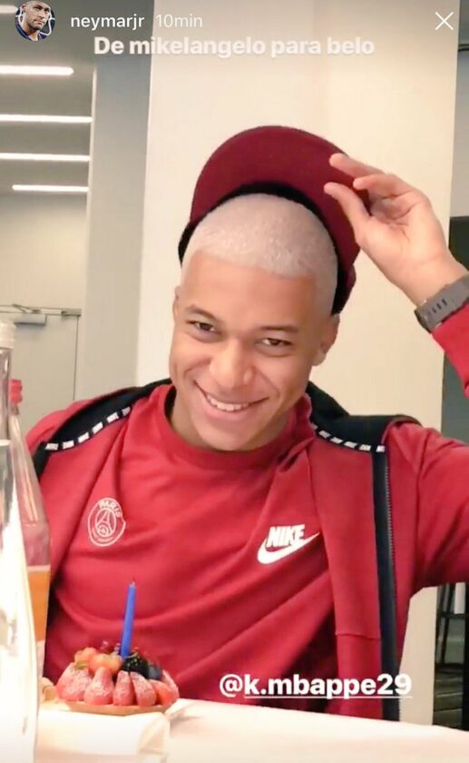 En Images Mbappe Change Completement De Coiffure Pour Ses 19 Ans Vipsg