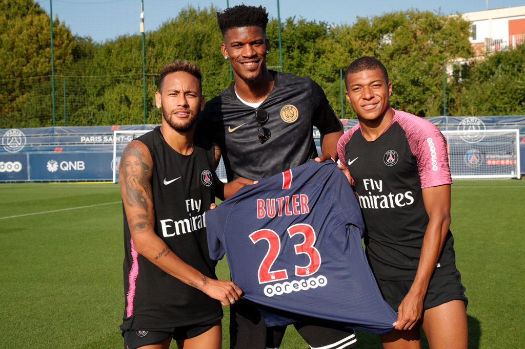 Jimmy Butler, Neymar et Mbappé (crédit photo PSG.Fr)